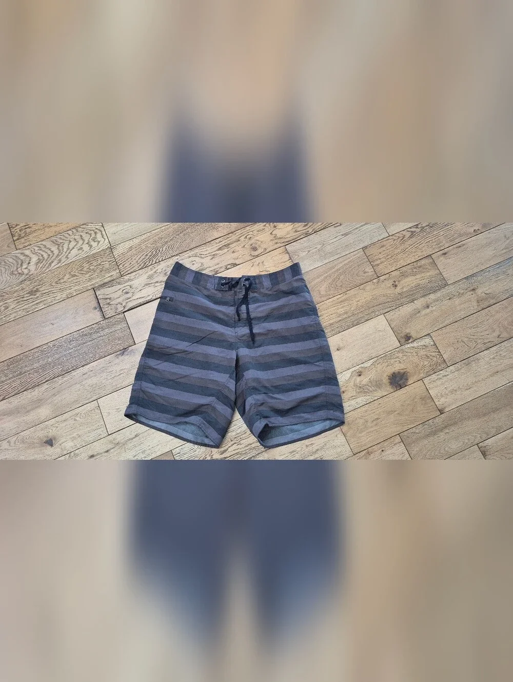 Patagonia Mens Wavefarer Boardshorts Swimsuit Swim Trunks Size 36 Striped